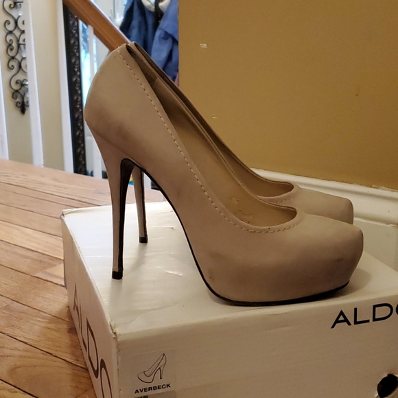 Aldo Averbeck platform pump 39 w box - Picture 1 of 6